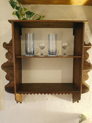 Description of image 1