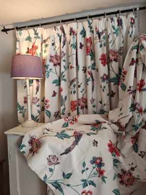 Description of image 1