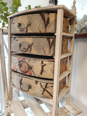 Description of image 1